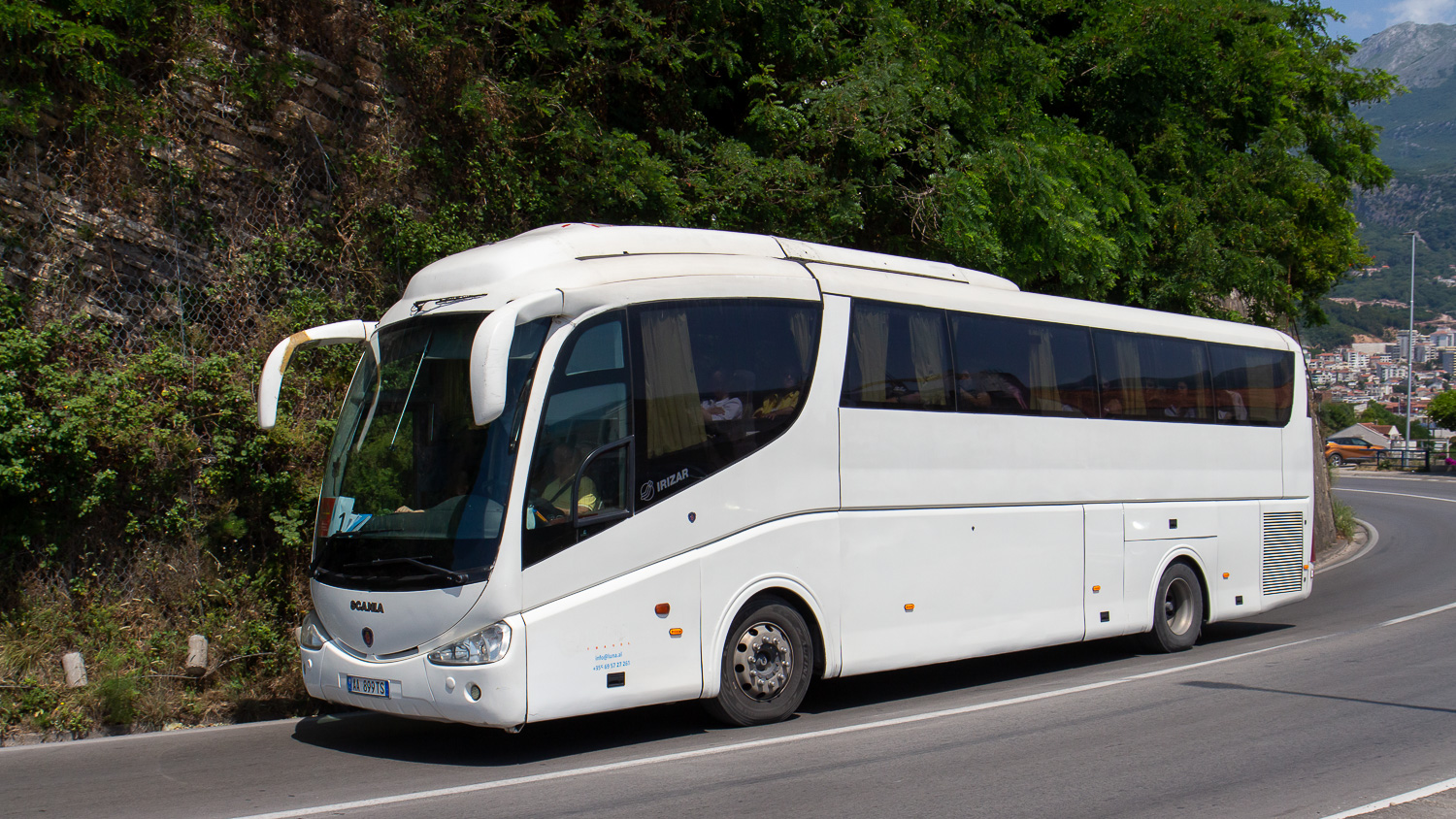 Албания, Irizar PB (все) № AA-899TS