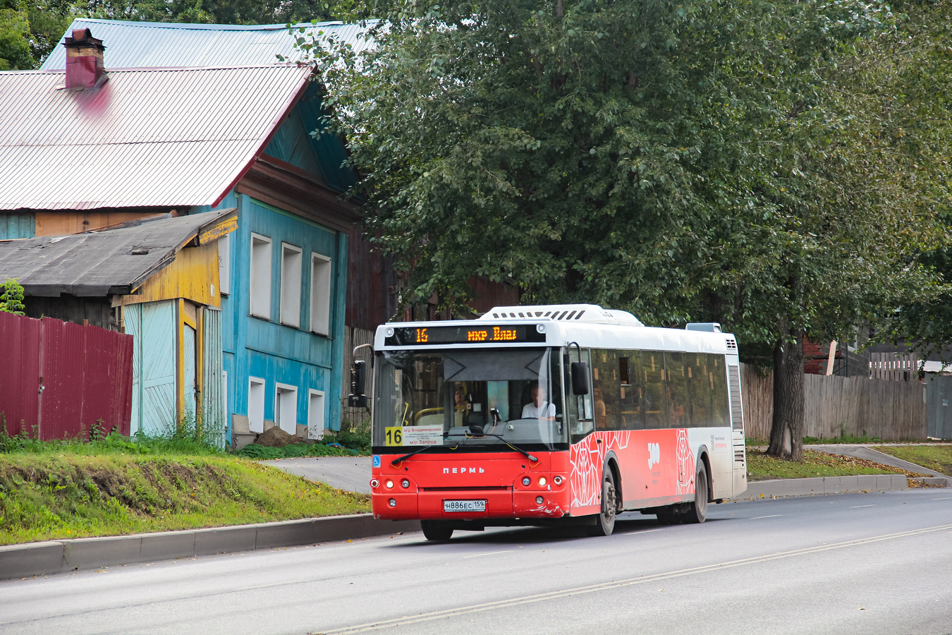 Пермский край, ЛиАЗ-5292.65 № Н 886 ЕС 159