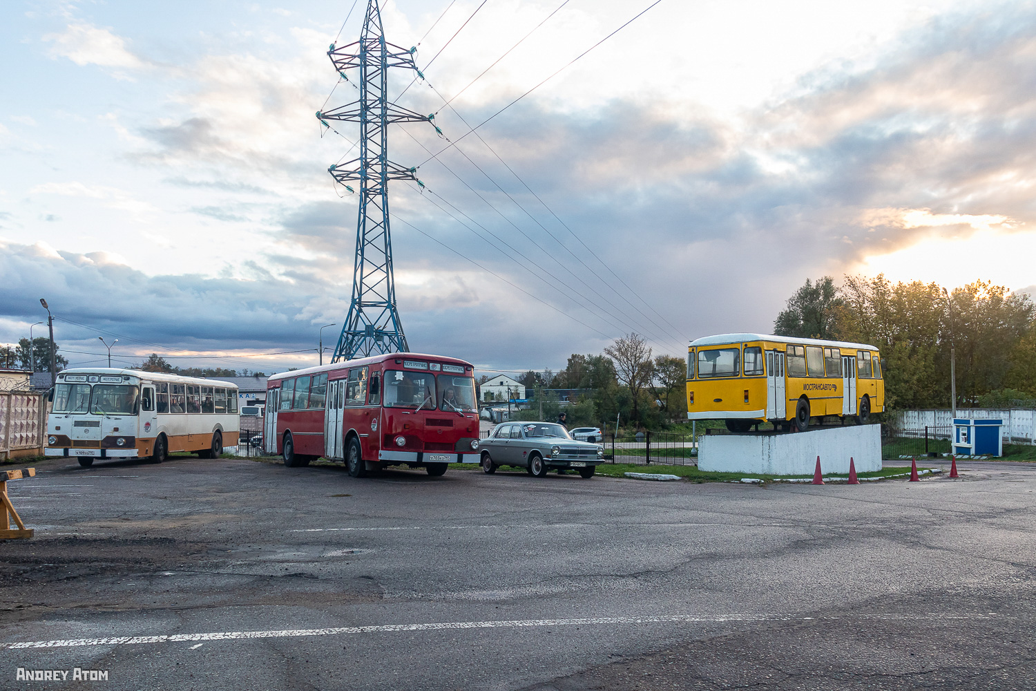 Москва, ЛиАЗ-677М № К 109 УО 797; Москва, ЛиАЗ-677МБ № Х 703 КО 797; Московская область, ЛиАЗ-677М № 0624