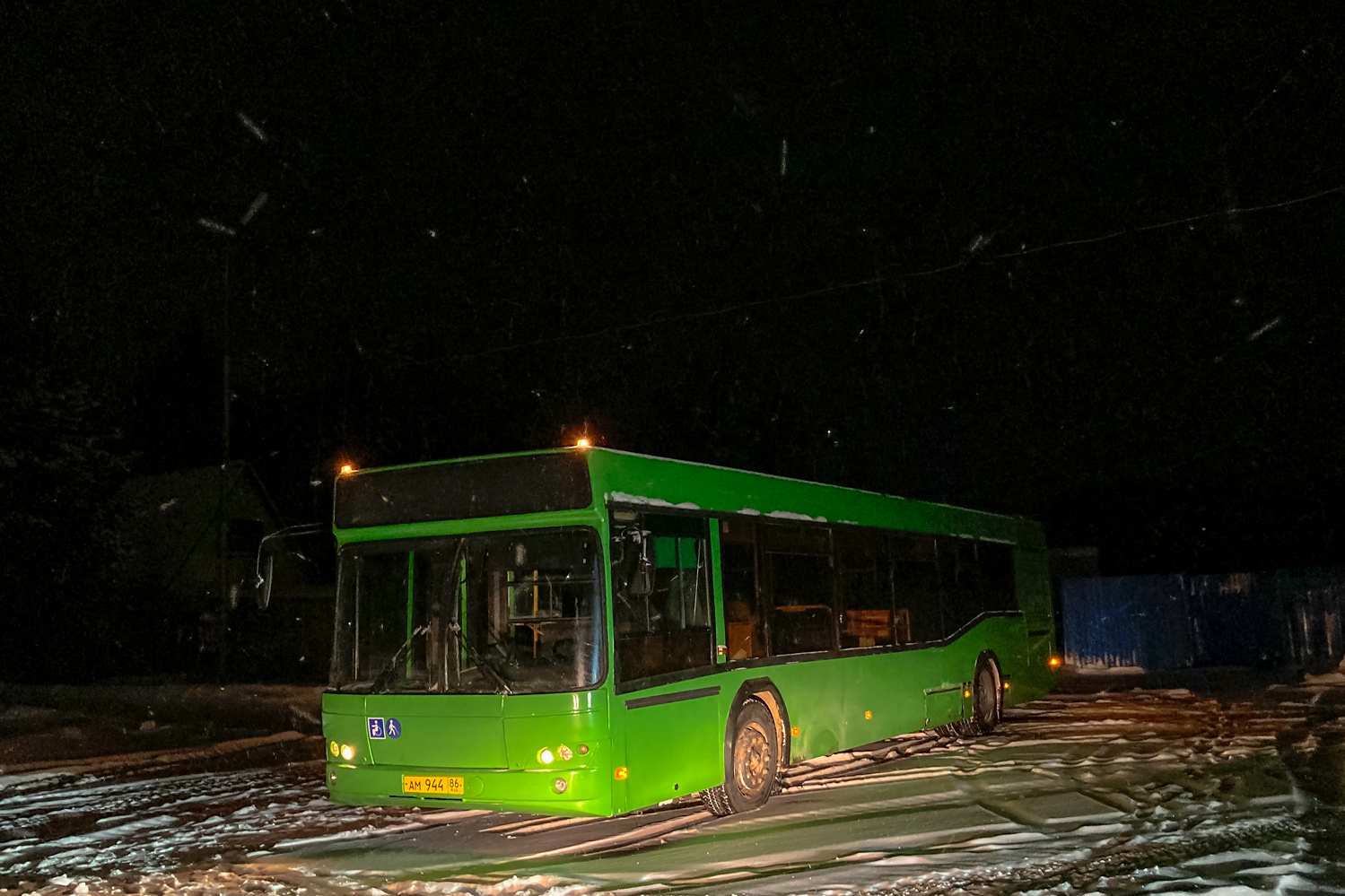 Ханты-Мансийский АО, МАЗ-103.465 № АМ 944 86