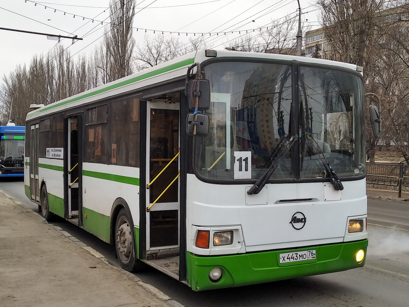 Лиаз 5256 челябинск. Автобус 53 в реальном времени. Автобус лиаз 2019. Автобусы саратова фото. 36.