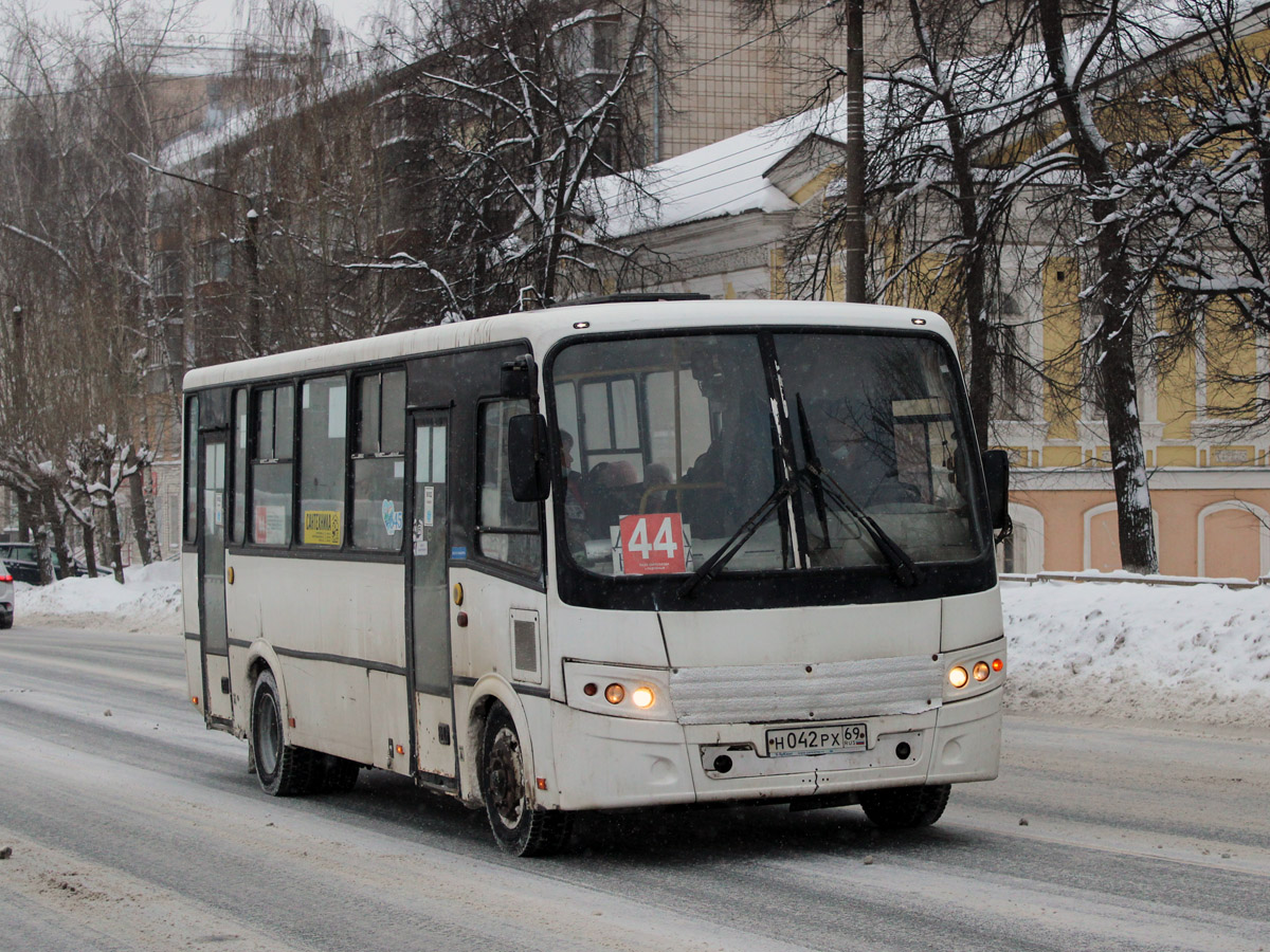 Кировская область, ПАЗ-320412-04 "Вектор" № Н 042 РХ 69
