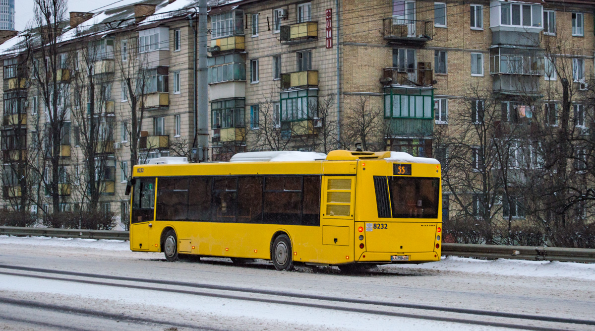 Киев, МАЗ-203.015 № 8232