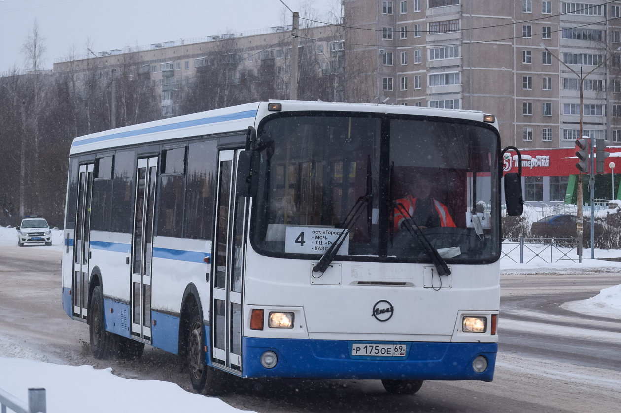 Тверская область, ЛиАЗ-5256.36 № Р 175 ОЕ 69 Тверская область, ЛиАЗ-5256.36 № Р 175 ОЕ 69