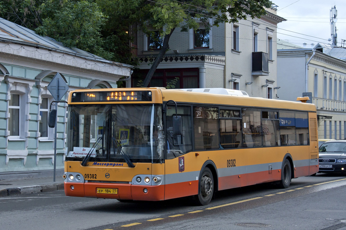 Москва, ЛиАЗ-5292.22 (2-2-2) № 09382
