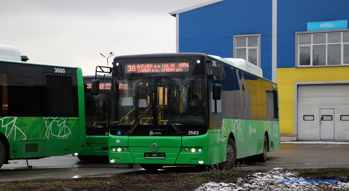 Алматы, Golden Dragon XML6125CN (Hyundai Trans Auto) № 3563
