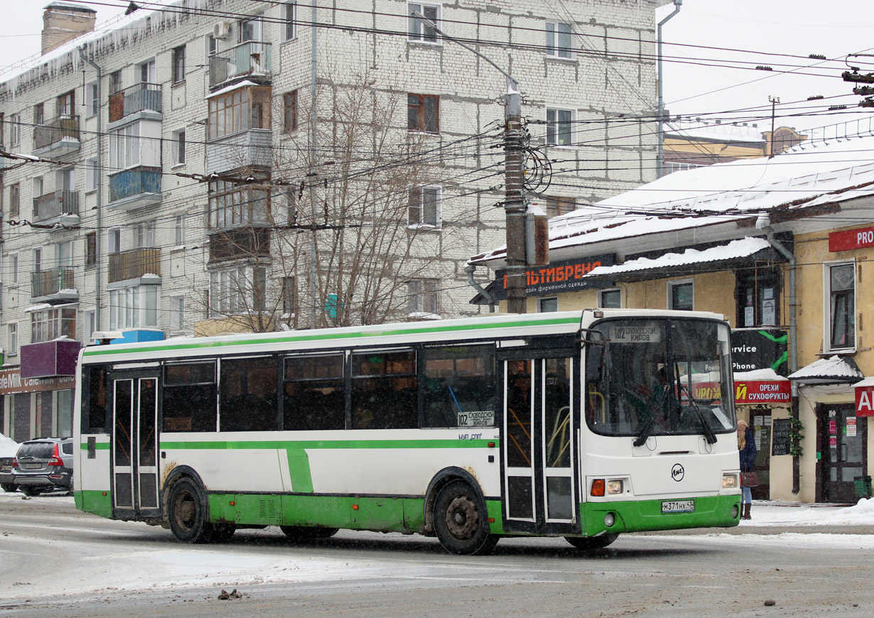 Кировская область, ЛиАЗ-5256.53-01 № М 371 НХ 43