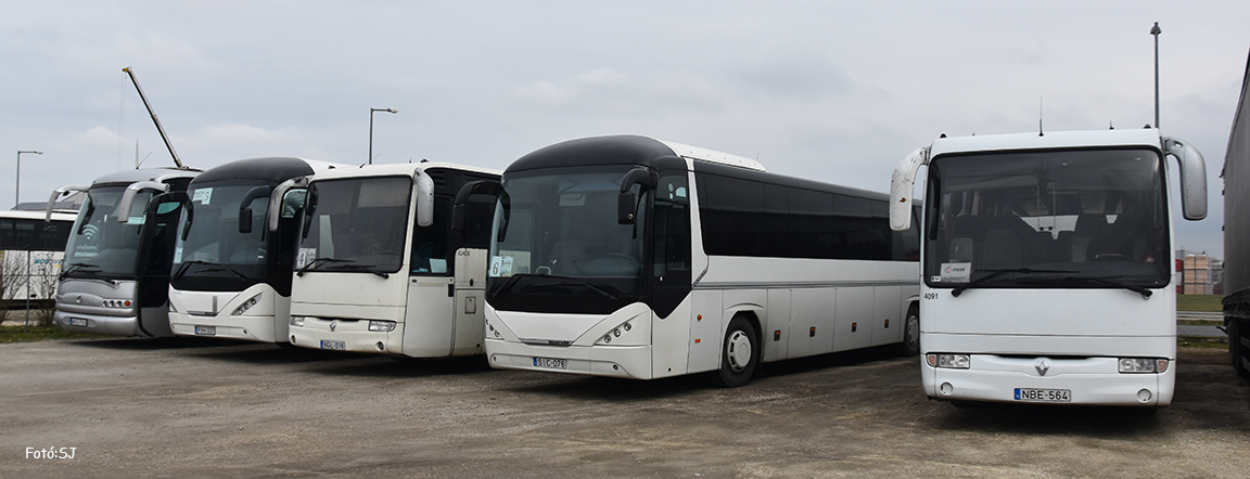 Венгрия, Renault Iliade TE/RT/GT № NBE-564; Венгрия, Neoplan P25 N3516ÜC Trendliner C № SIC-076; Венгрия, Renault Iliade TE/RT/GT № NGL-016; Венгрия, Neoplan P23 N3516Ü Trendliner № PVH-337; Венгрия, Orlandi Domino 2001 № MXU-792