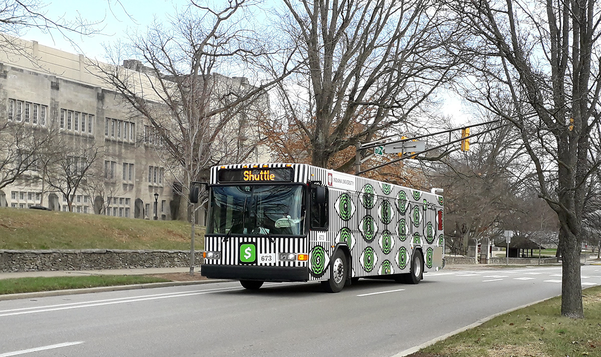 США, Gillig Low Floor № 673
