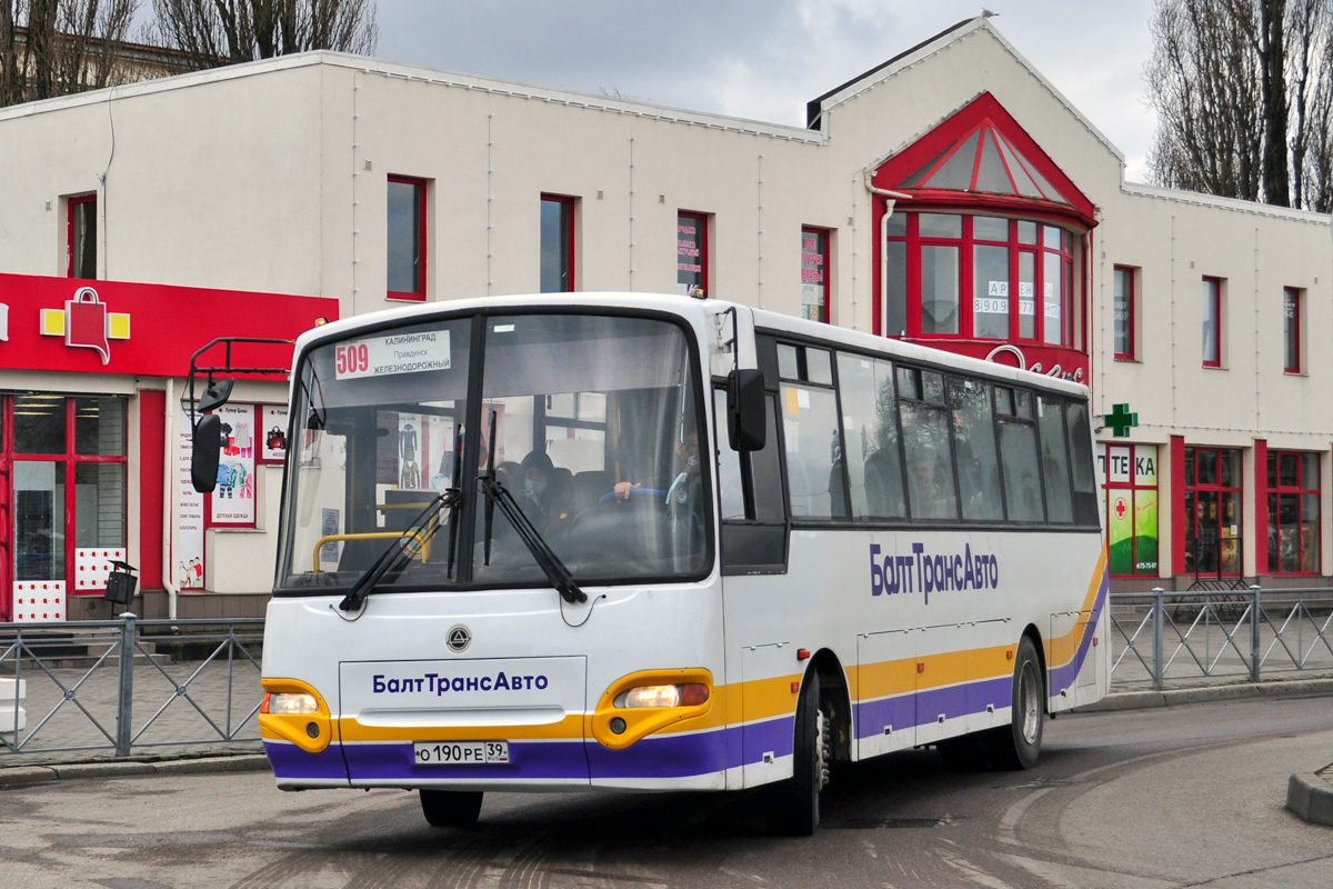 Калининградская область, КАвЗ-4238-05 № О 190 РЕ 39