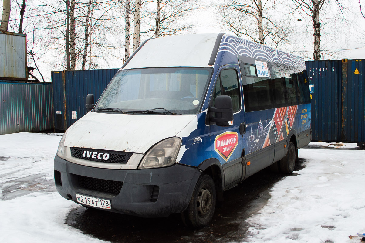 Санкт-Петербург, Нижегородец-2227UT (IVECO Daily) № В 219 АТ 178