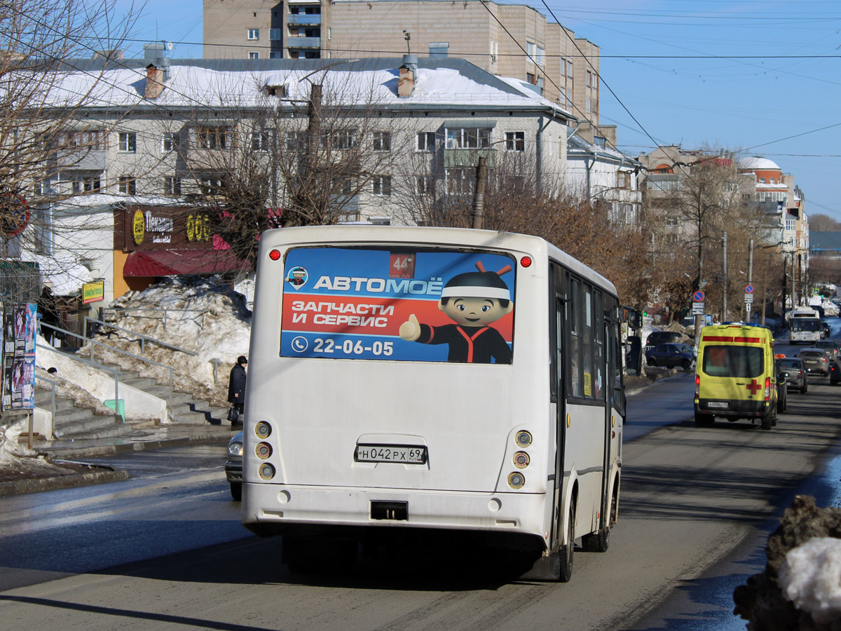 Кировская область, ПАЗ-320412-04 "Вектор" № Н 042 РХ 69