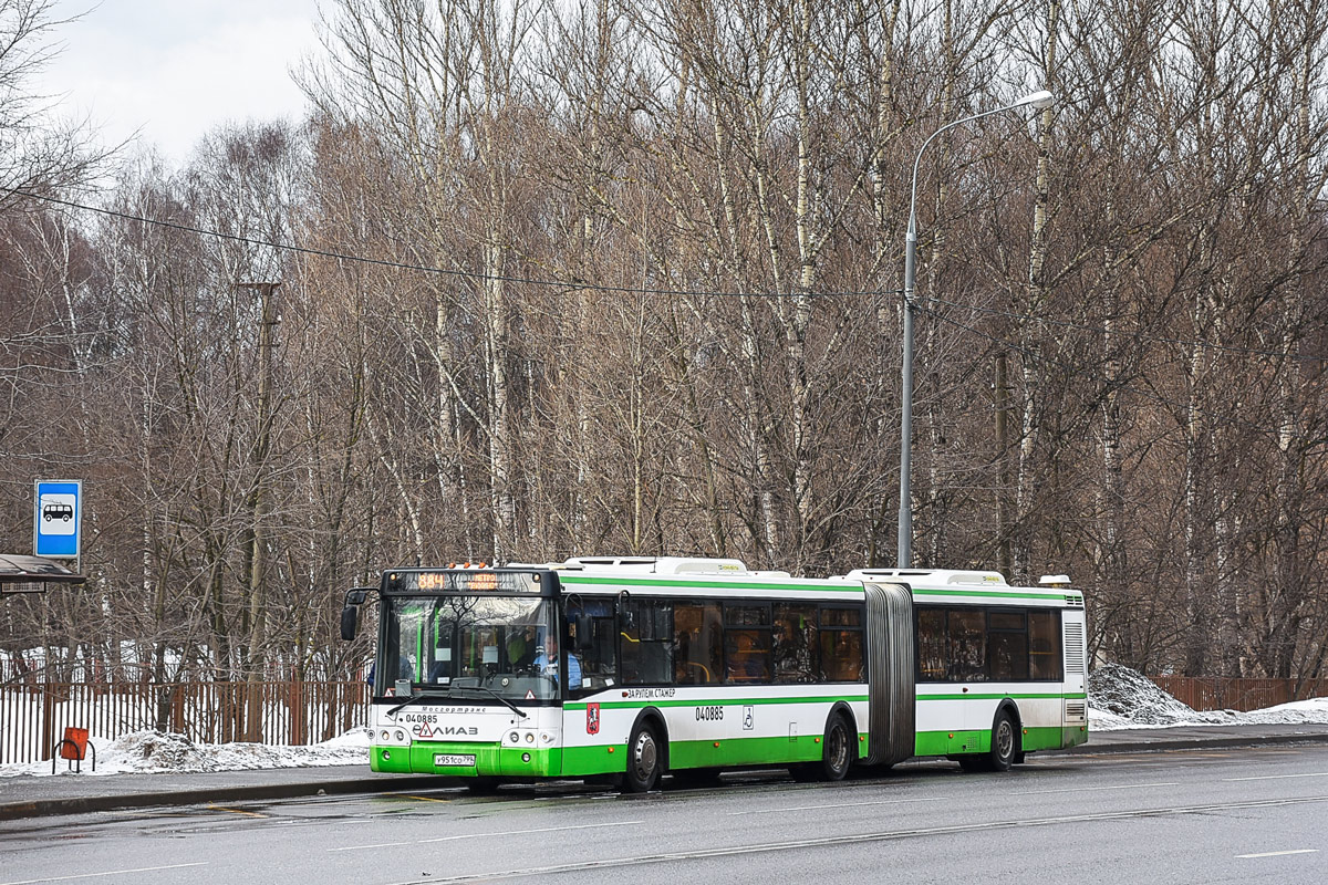 Москва, ЛиАЗ-6213.22-01 № 040885