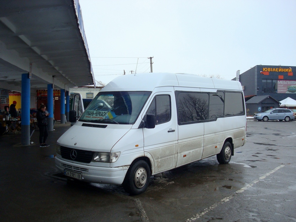 Черкасская область, Q-Bus № CA 3181 IB