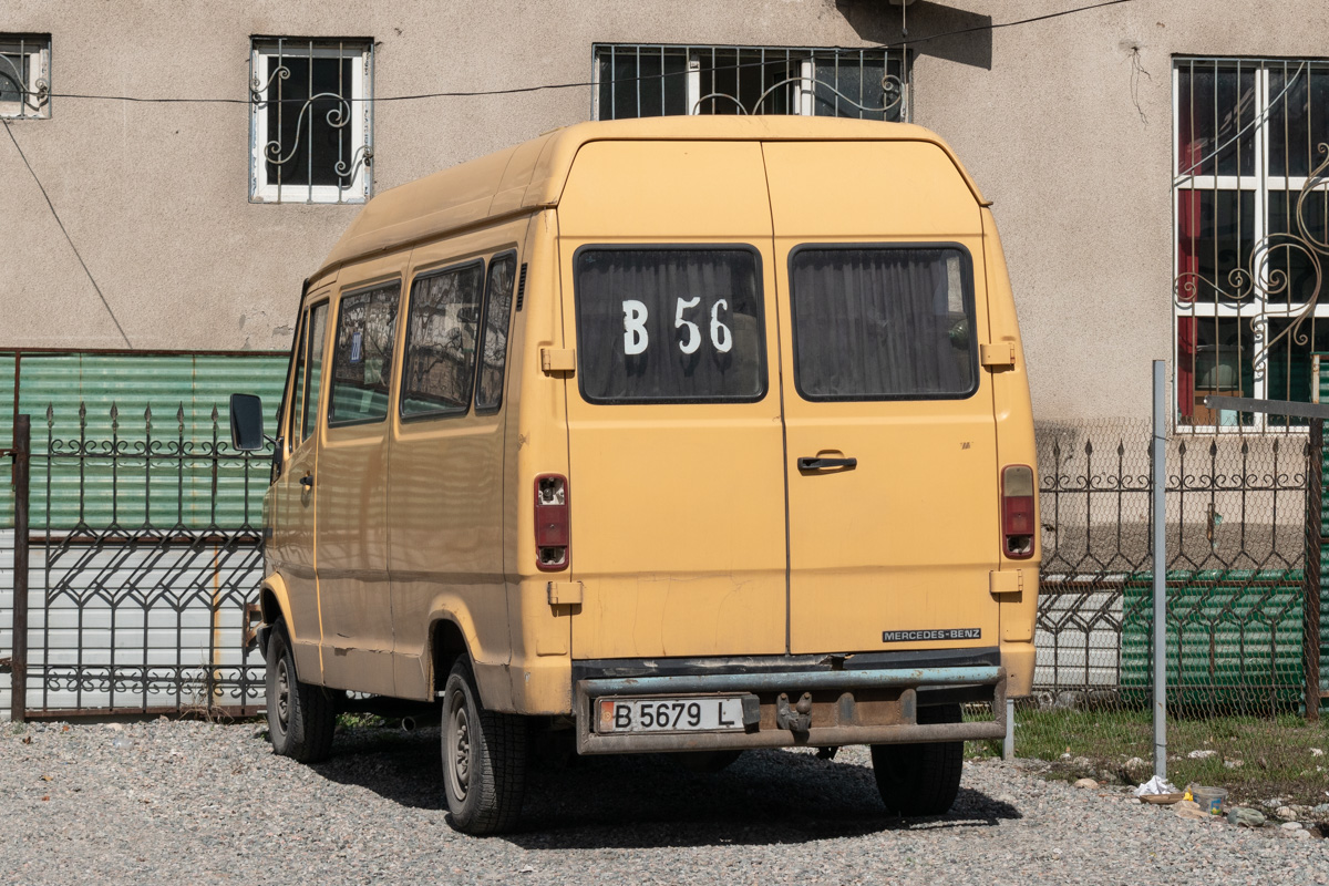 Кыргызстан, Mercedes-Benz T1 210D № B 5679 L