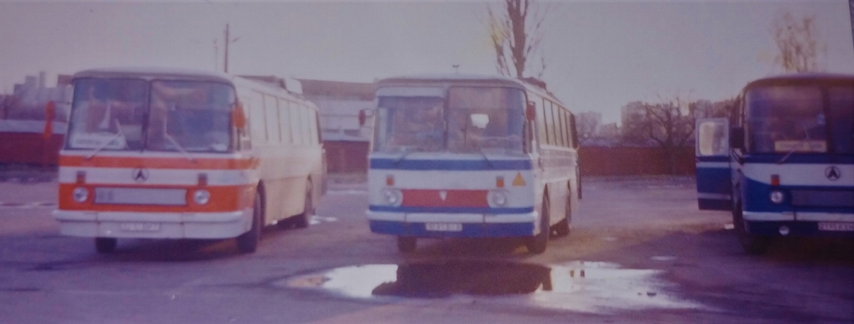 Vinnica region, LAZ-697R № 1091 ВІА; Vinnica region, LAZ-699R № 3210 ВИТ; Kyiv region, LAZ-699R № 2195 КХН