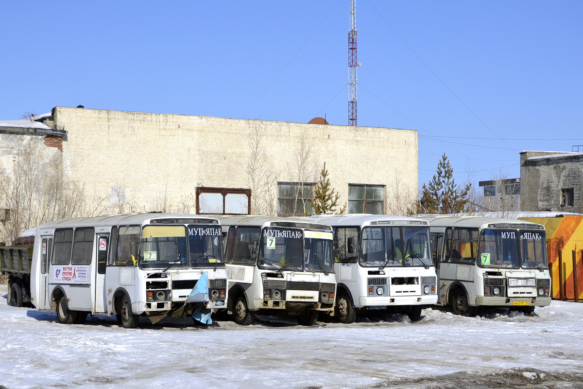 Саха (Якуція), ПАЗ-32054 № КЕ 846 14; Саха (Якуція), ВСА30331 (ПАЗ-4234) № УХ 043 77; Саха (Якуція) — Разные фотографии