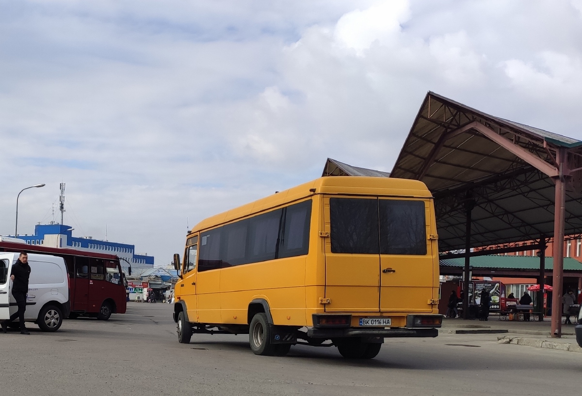 Ровненская область, Mercedes-Benz T2 609D № BK 0116 HA