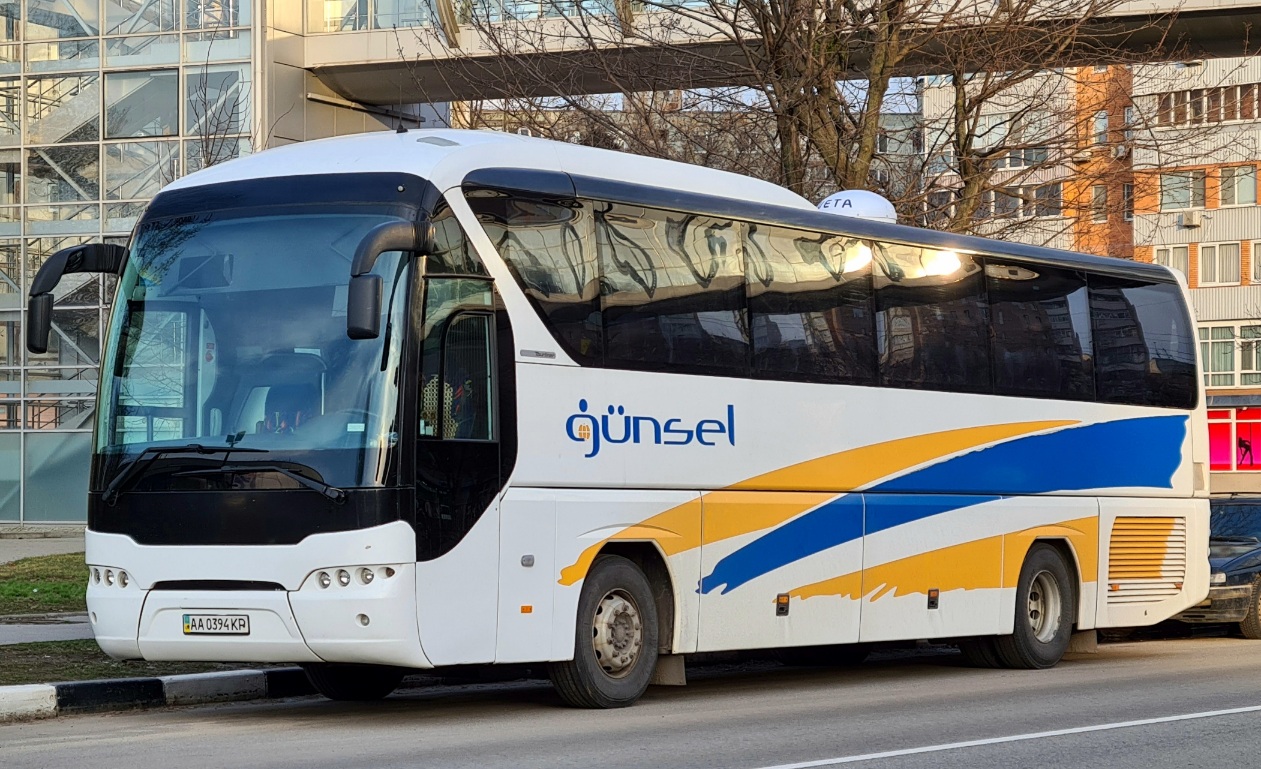 Киев, Neoplan P21 N2216SHD Tourliner № AA 0394 KP