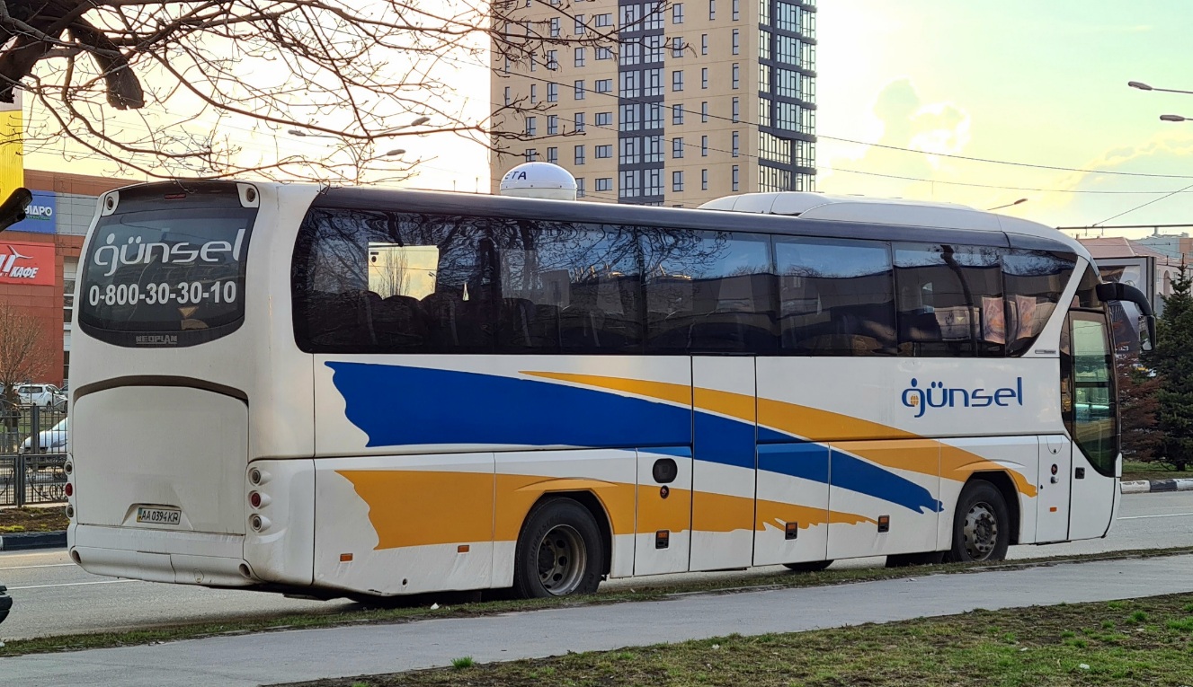 Киев, Neoplan P21 N2216SHD Tourliner № AA 0394 KP