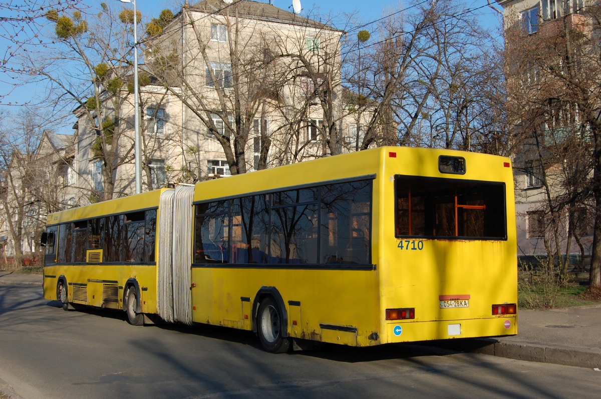 Киев, МАЗ-105.060 № 4710