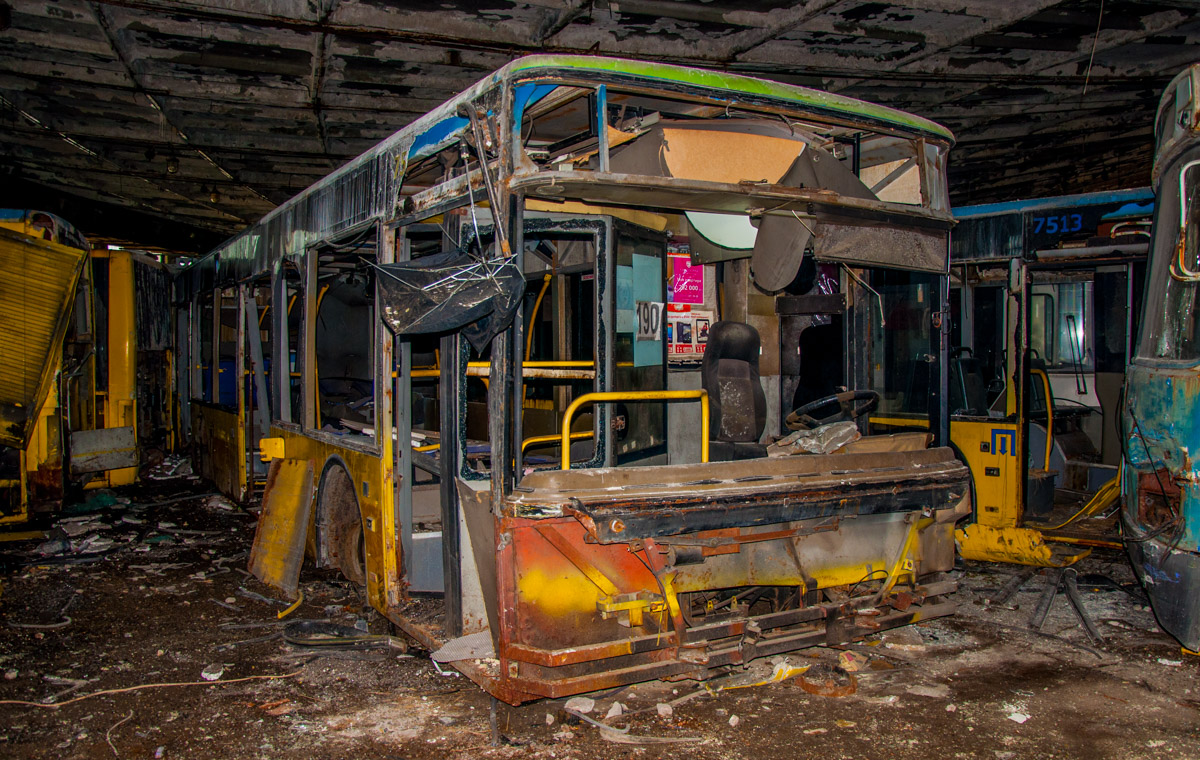 Киев, ЛАЗ A183D1 № 7504