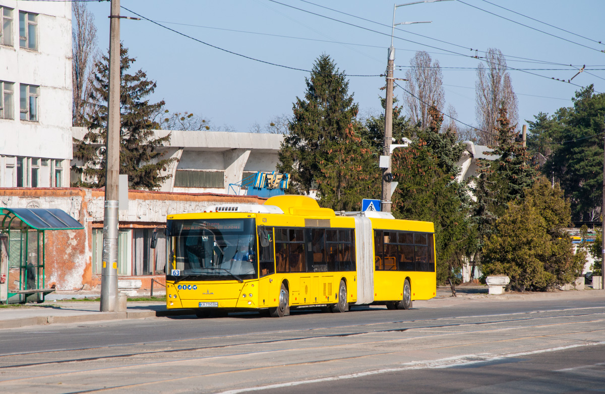 Киев, МАЗ-215.069 № 4236