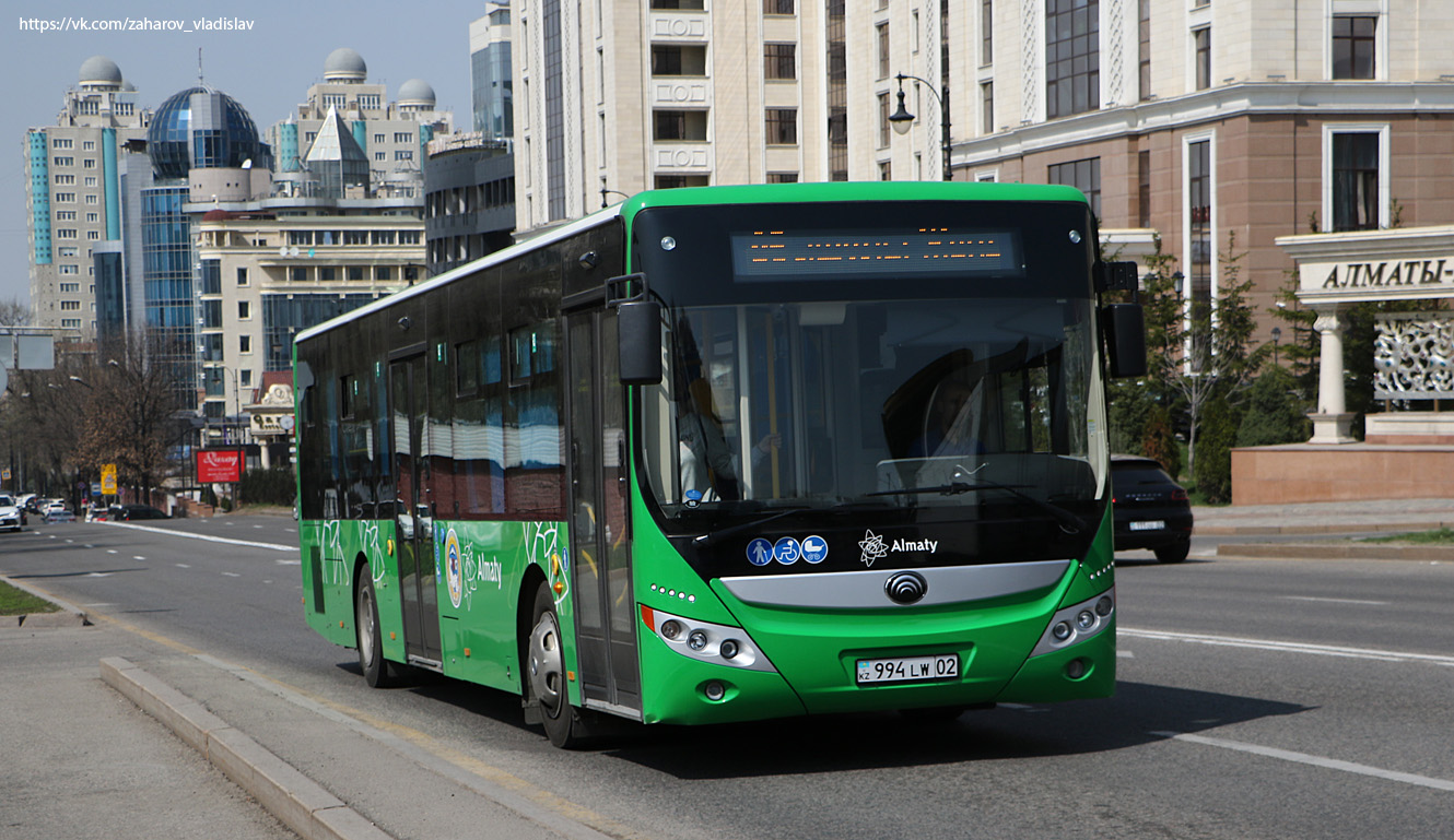 Алматы, Yutong ZK6118HGA (СарыаркаАвтоПром) № 994 LW 02