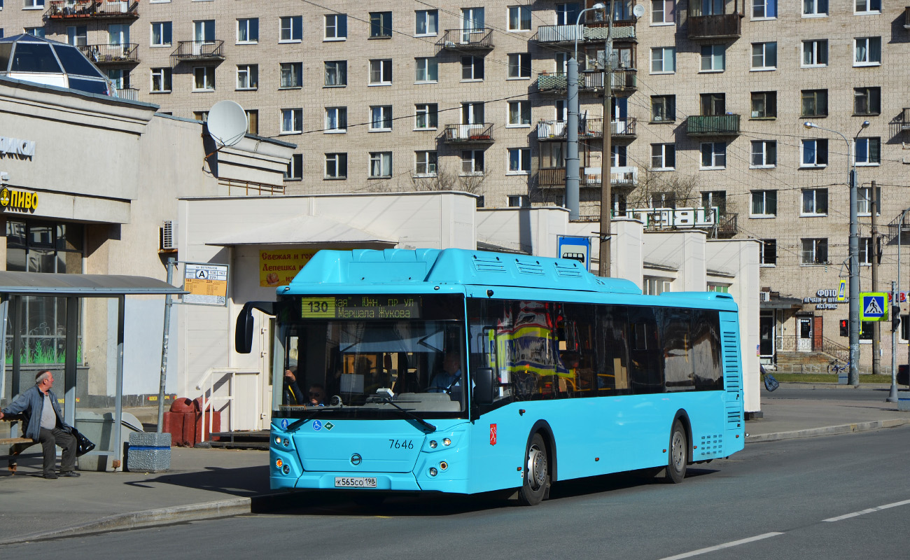 Szentpétervár, LiAZ-5292.67 (CNG) sz.: 7646
