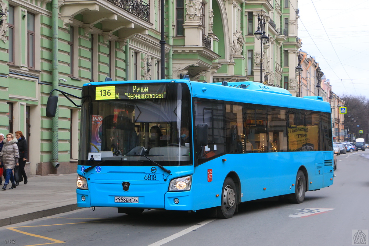 Saint Petersburg, LiAZ-4292.60 (1-2-1) # 6818