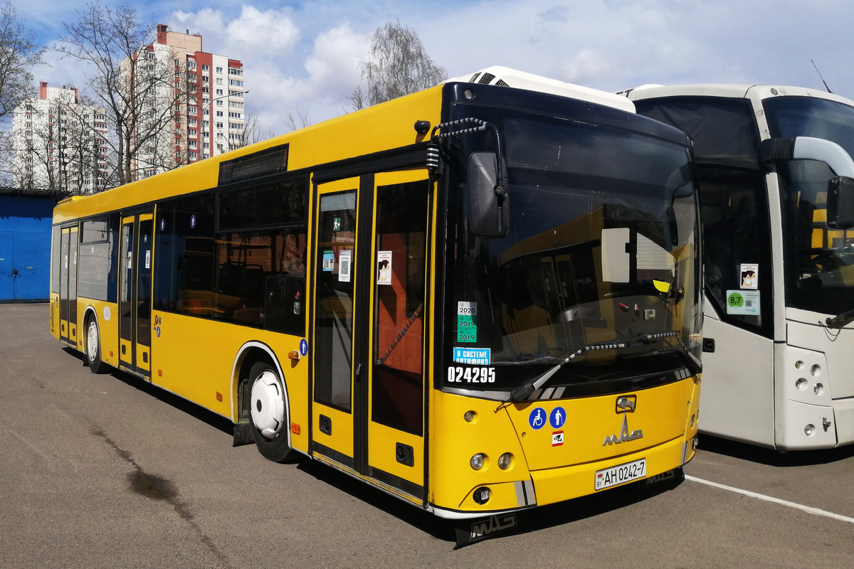Minsk, MAZ-203.068 Nr. 024295