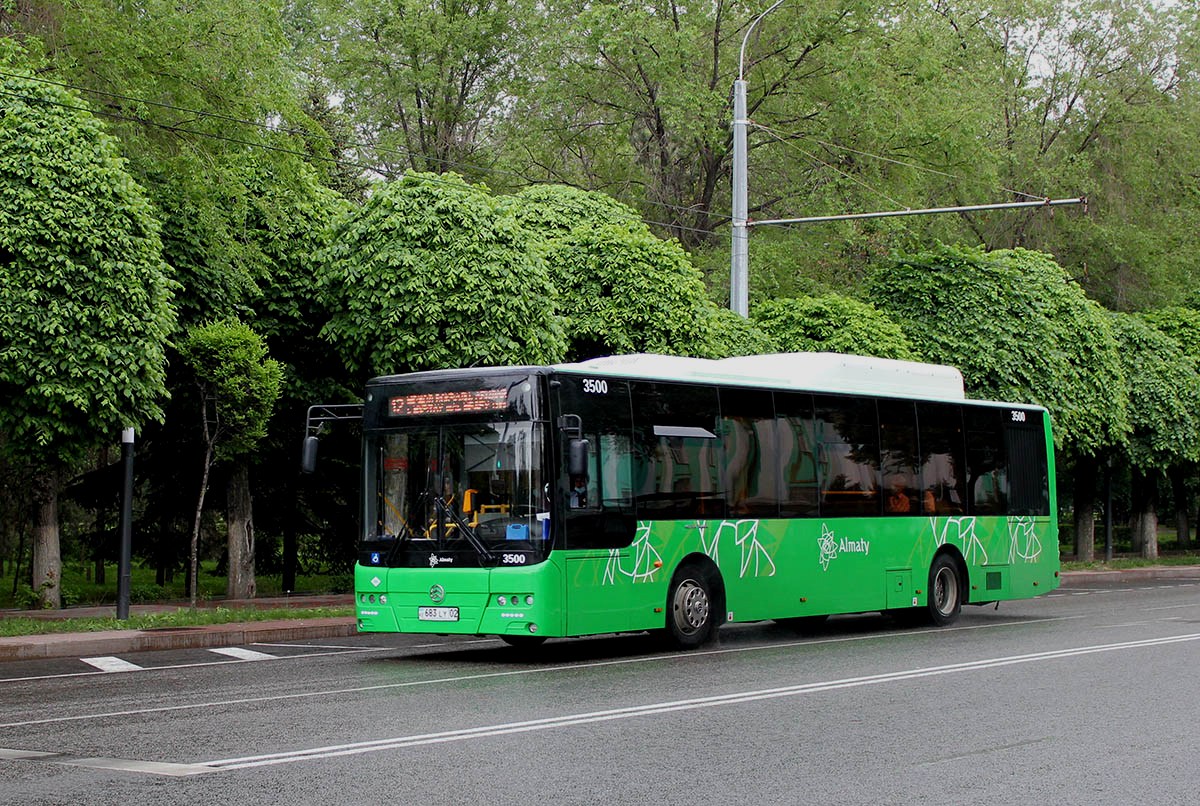 Алматы, Golden Dragon XML6125CN (Hyundai Trans Auto) № 3500