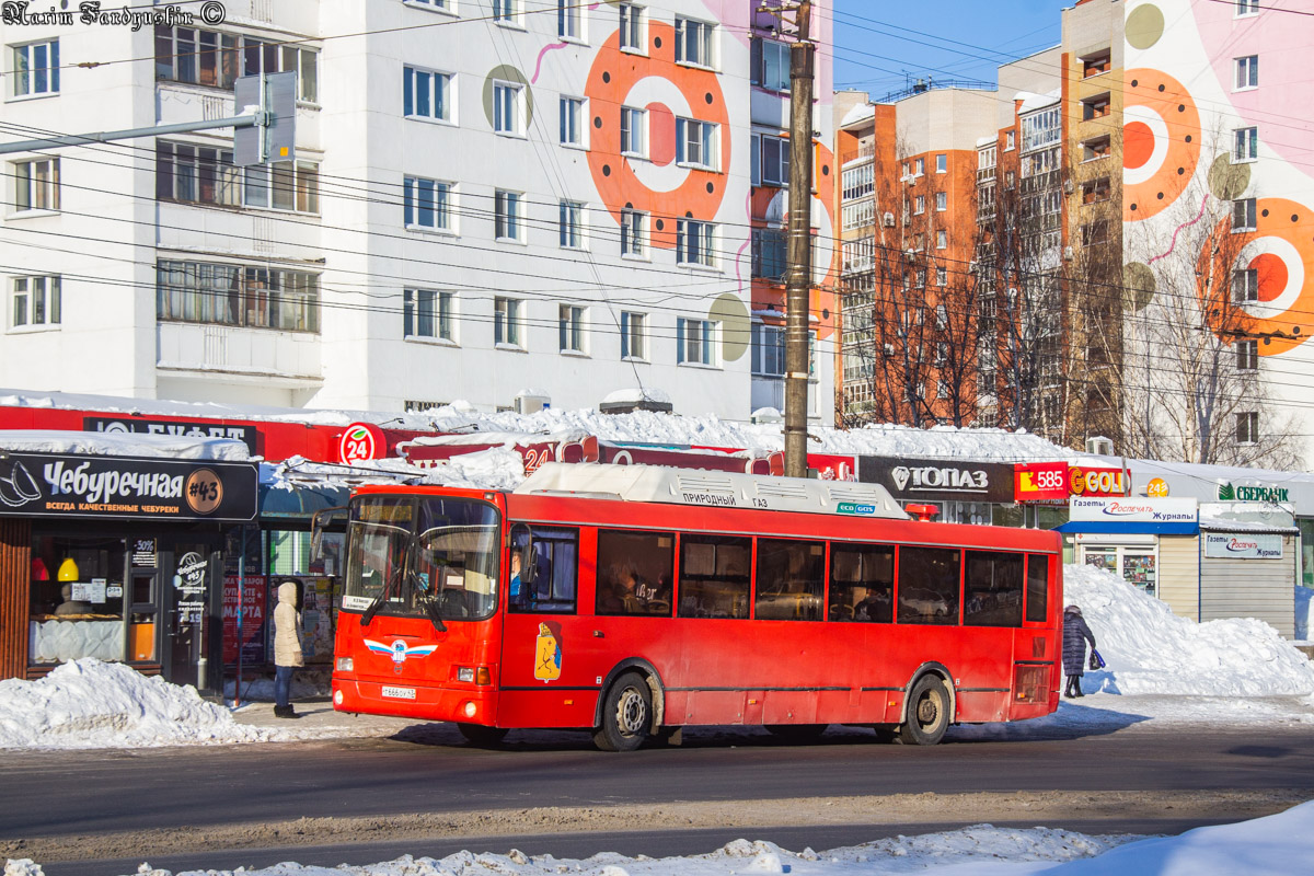 Кировская область, ЛиАЗ-5256.57 № Т 666 ОУ 43