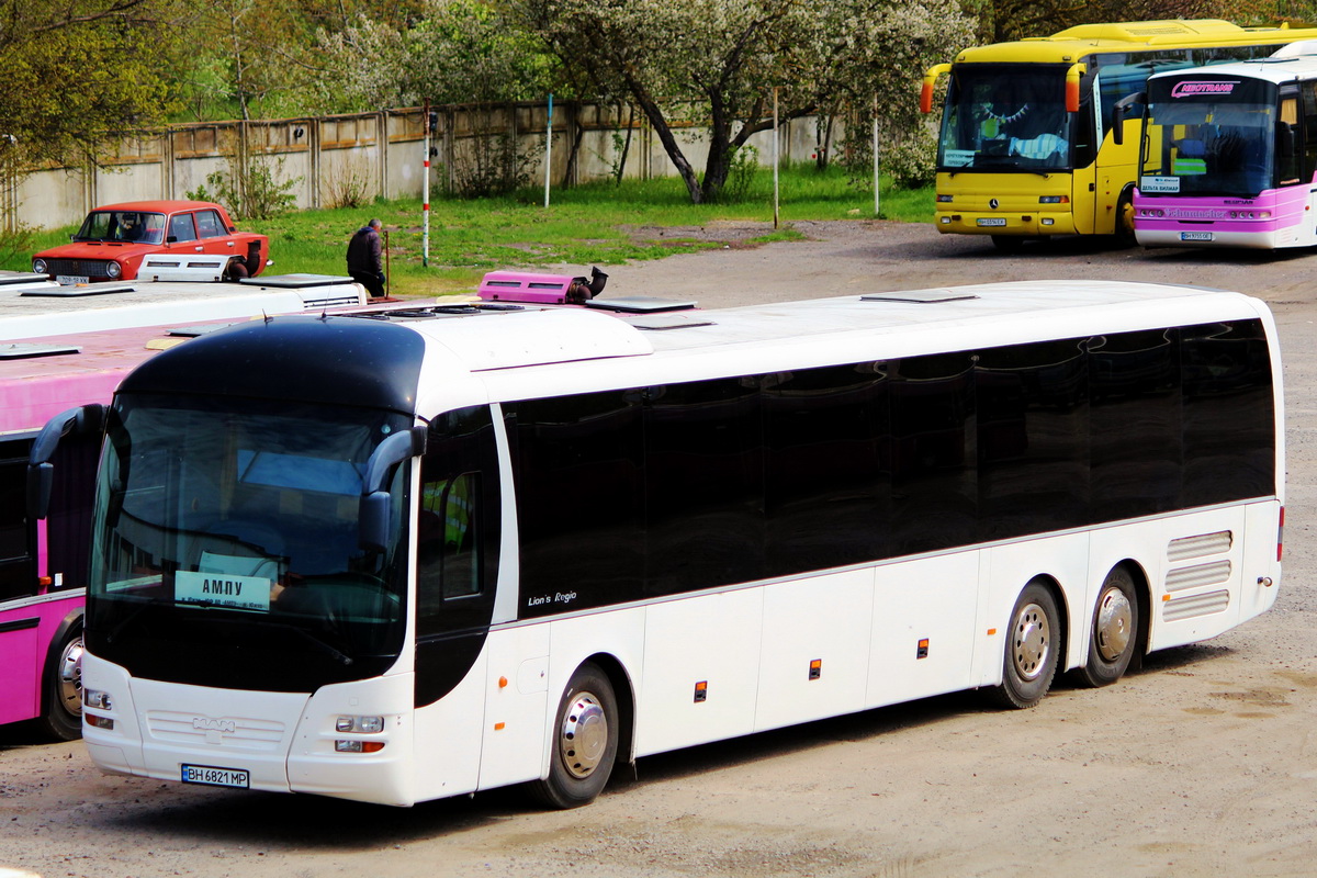 Одесская область, MAN R13 Lion's Regio L ÜL354 L № 821