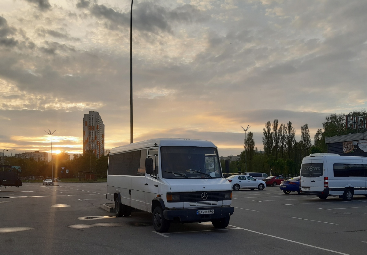 Кировоградская область, Mercedes-Benz T2 609D № BA 7068 BO