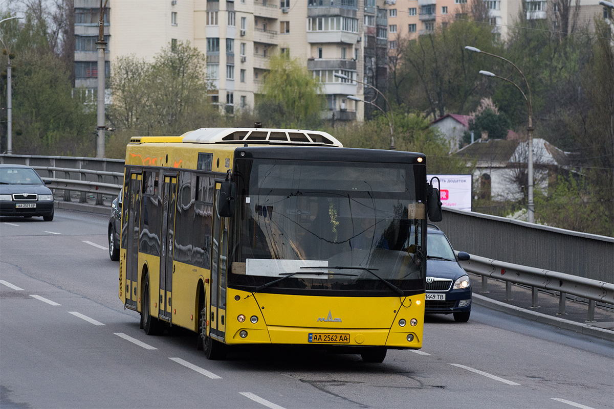 Киев, МАЗ-203.069 № 1888
