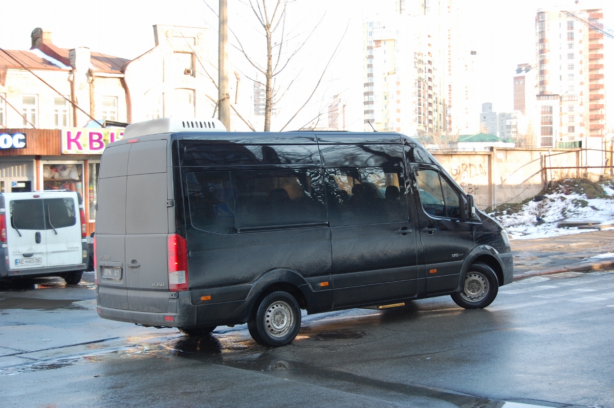 Киев, Hyundai H350 № 0096 А1