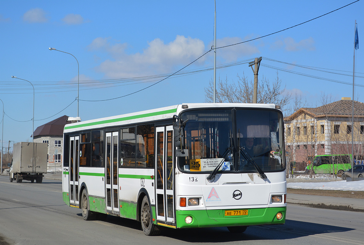 Тюменская область, ЛиАЗ-5293.53 № 132
