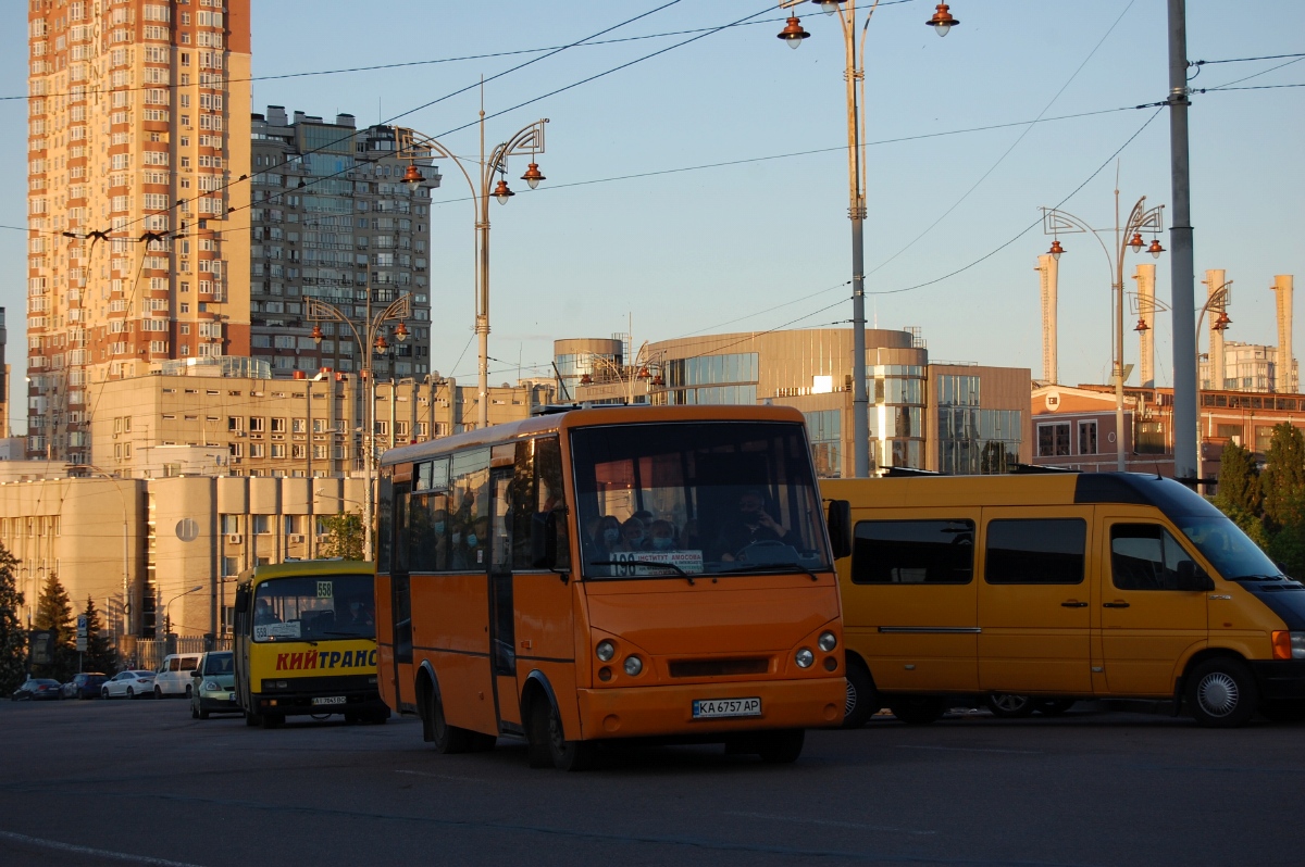 Киев, I-VAN A07A1-631 № KA 6757 AP