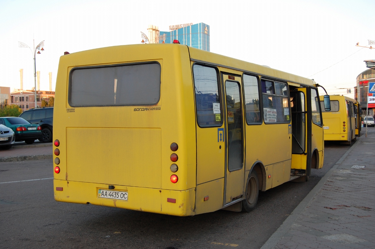 Киев, Богдан А092 (Y99-C39) № AA 4435 OC