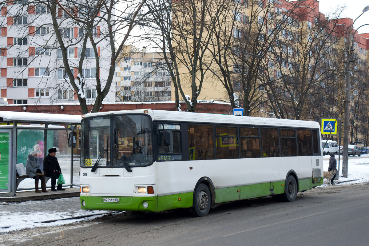 Saint Petersburg, LiAZ-5293.53 # 303