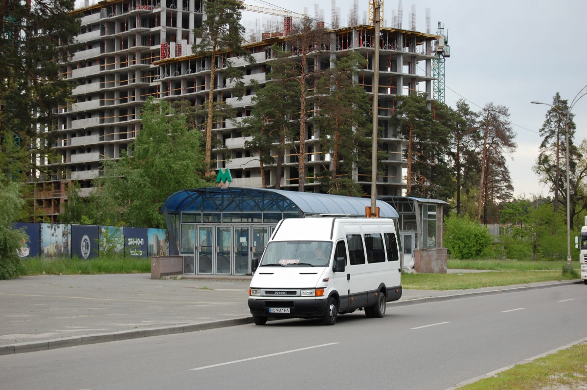 Киевская область, IVECO Daily 35C13 № AO 9461 HA