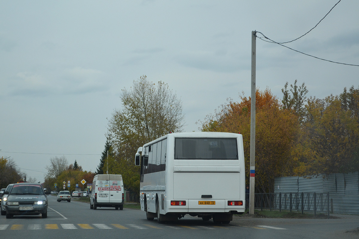 Тюменская область, КАвЗ-4235-62 № АН 640 72