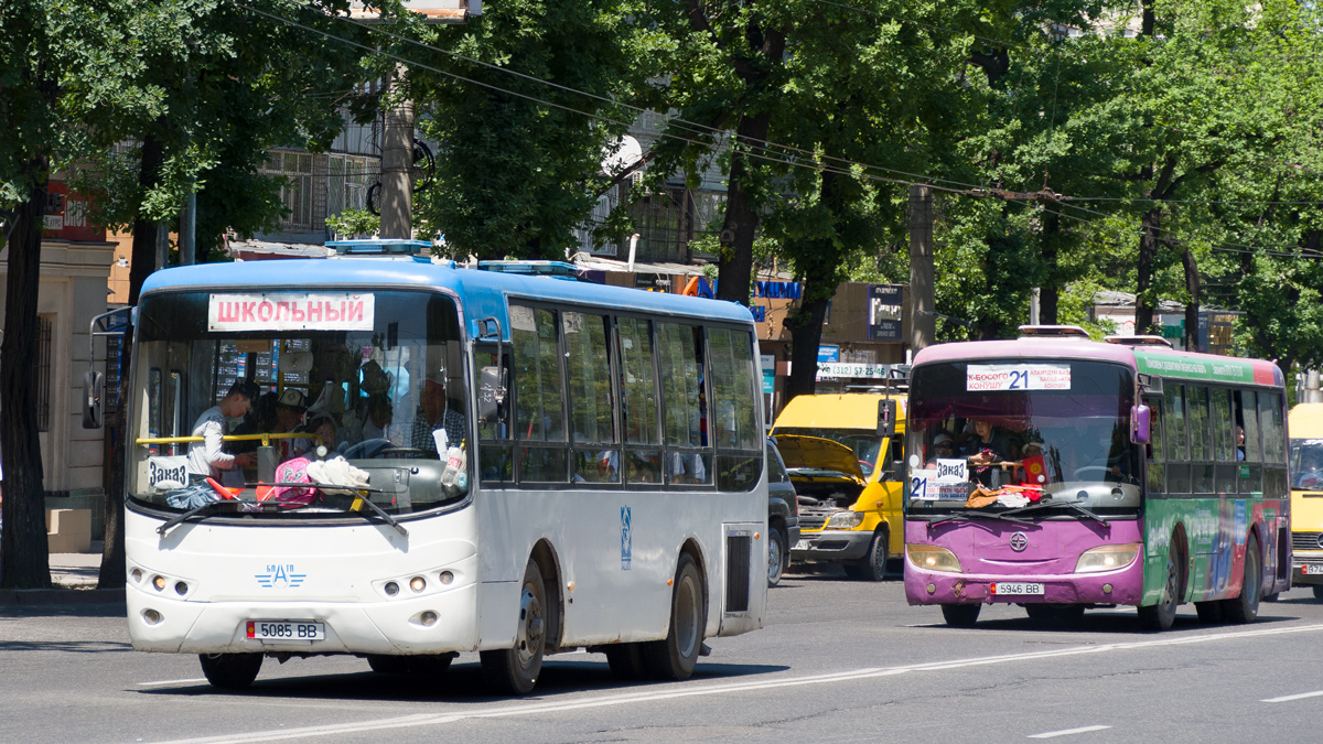 Кыргызстан, Yaxing JS6811GH № 5085 BB; Кыргызстан, Yaxing JS6851H1 № 5946 BB Кыргызстан, Yaxing JS6811GH № 5085 BB; Кыргызстан, Yaxing JS6851H1 № 5946 BB