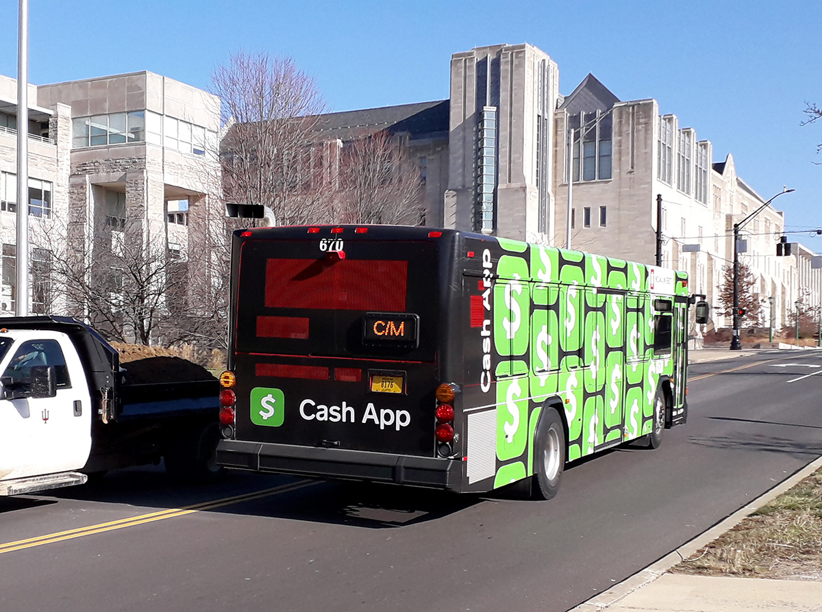 США, Gillig Low Floor № 670