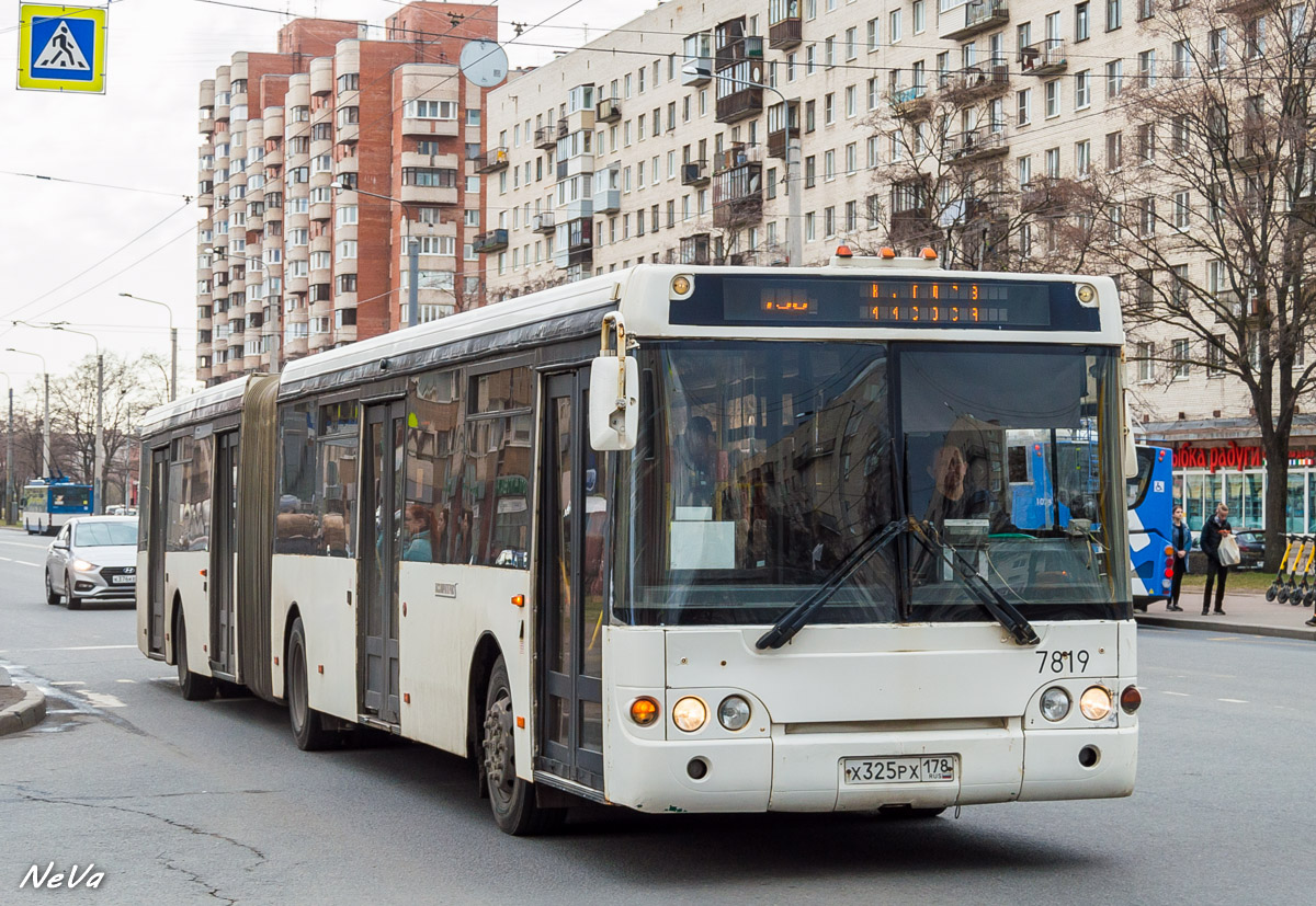 Санкт-Петербург, ЛиАЗ-6213.20 № 7819