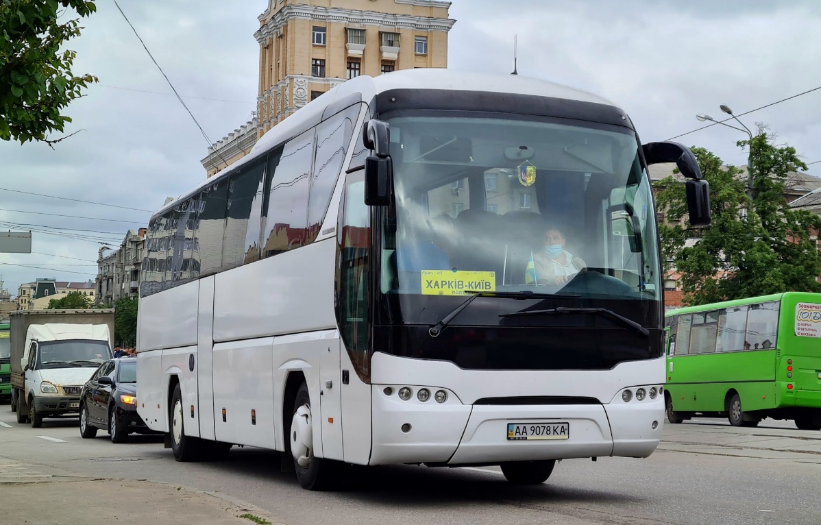 Киев, Neoplan P21 N2216SHD Tourliner № AA 9078 KA