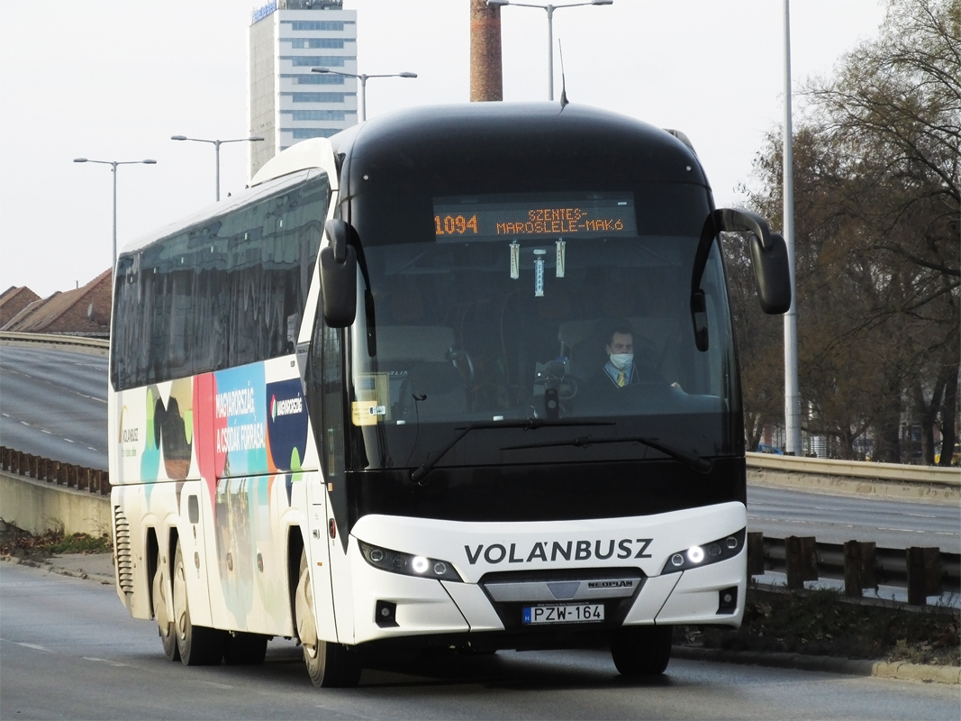 Венгрия, Neoplan P22 N2216/3SHDL Tourliner L № PZW-164