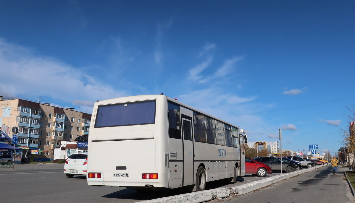 Ханты-Мансийский АО, КАвЗ-4238-22 № 20570