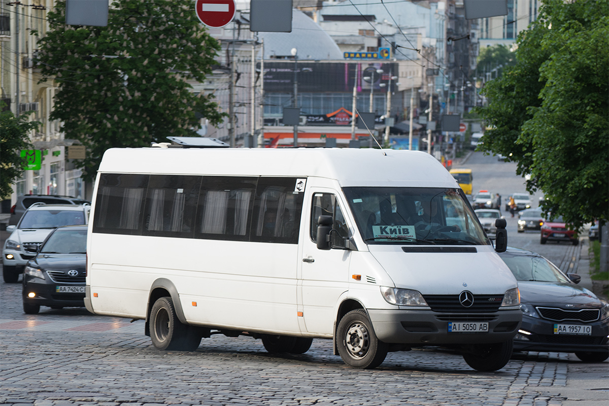 Киев, VDL Kusters MidEuro № AI 5050 AB